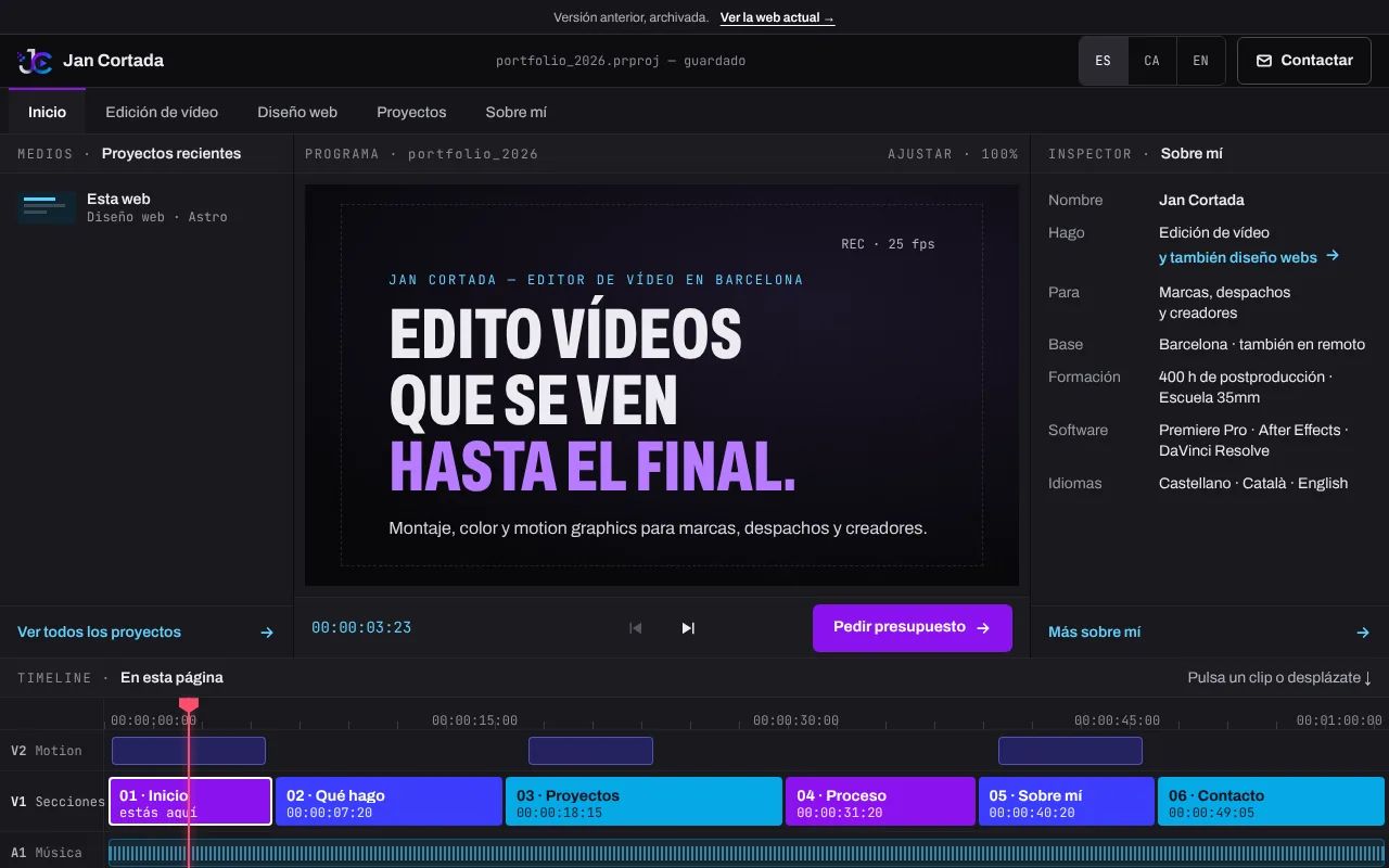 Home page of the previous version of my site: a dark viewer with the main headline, a data panel on the right and a timeline below.